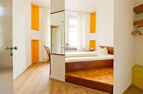 Hotel Monpti Heidelberg Deutschland